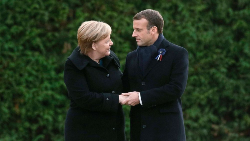 Европын нэгдсэн арми байгуулах Макроны санааг Меркель дэмжлээ