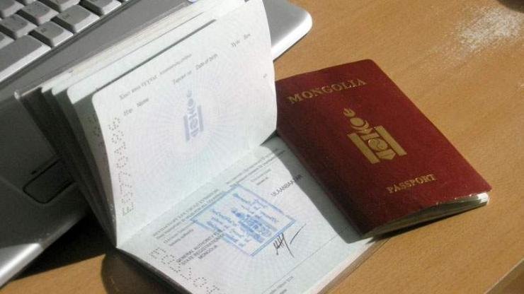 Тусгай үүргийн нислэгээр ирсэн иргэдийн гадаад паспортыг 09:00-18:00 цагийн хооронд олгож байна