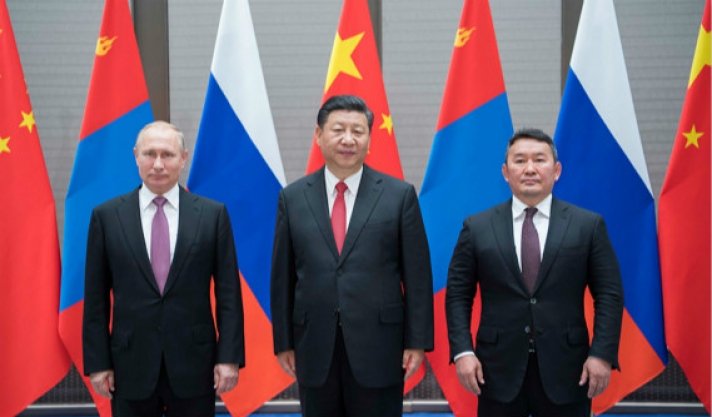 Дэлхийн дипломатын тавцанд Монгол Улс уран тоглолт хийхэд БЭЛЭН ҮҮ?