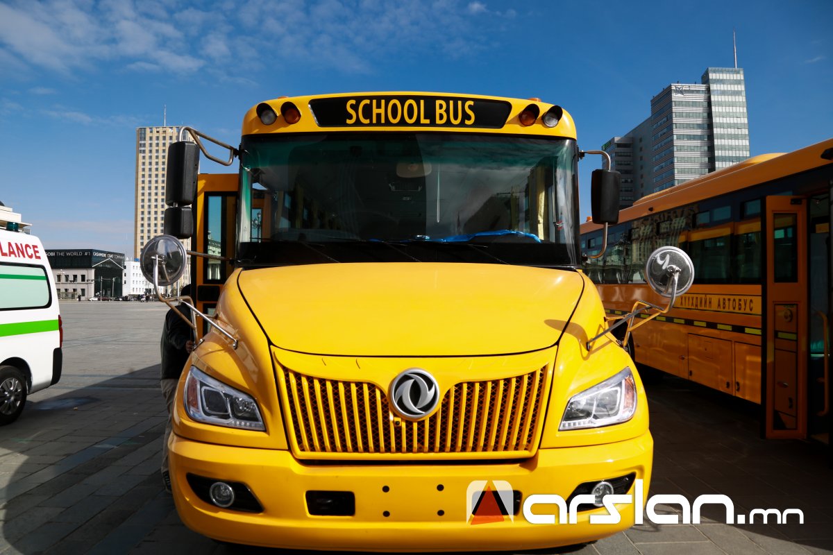 Нийслэлийн хэмжээнд нийт 288 сургуулийн автобус явна