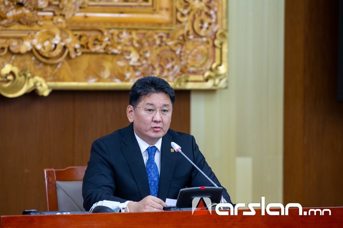 У.Хүрэлсүх Монгол Улсын Ерөнхий сайдын албан тушаалаас огцорч байгаагаа мэдэгдлээ