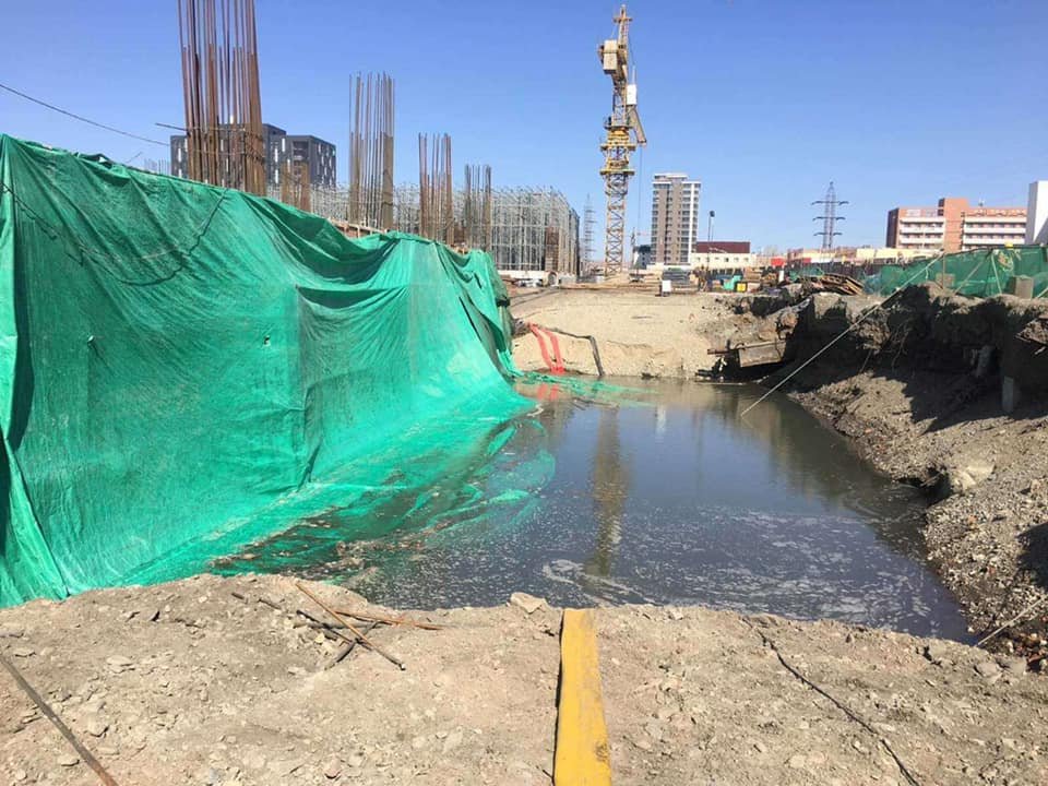 Барилгын сууриас гарсан усыг Туул голд цутгаж байсан компанийн үйл ажиллагааг зогсоожээ
