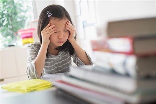 СЭМҮТ: Хүүхдийн стресс, сэтгэл түгшилтийг бууруулах 15 ЧУХАЛ ЗӨВЛӨМЖ