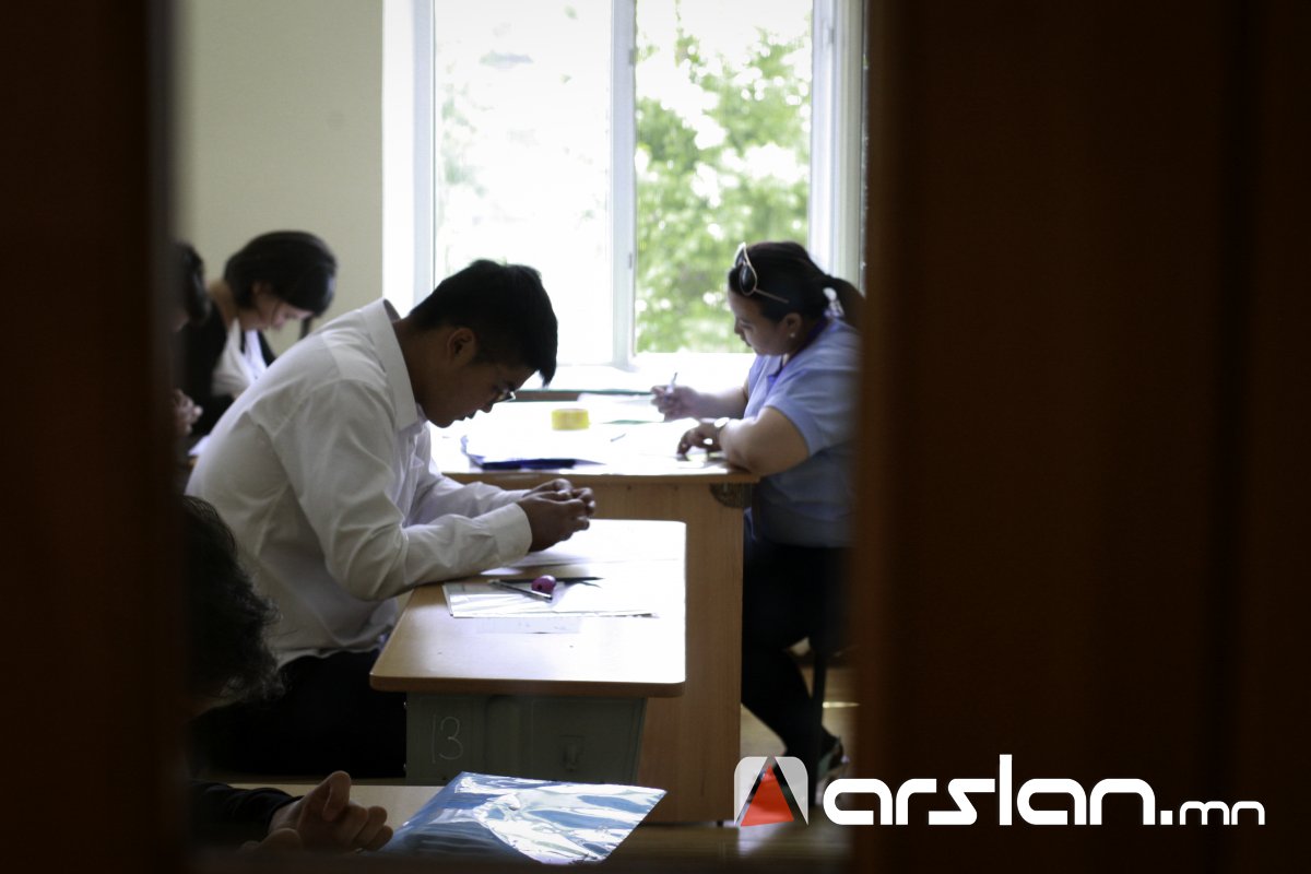 ЗАСГИЙН ГАЗАР: Монгол хэл, бичгийн шалгалт авахгүй