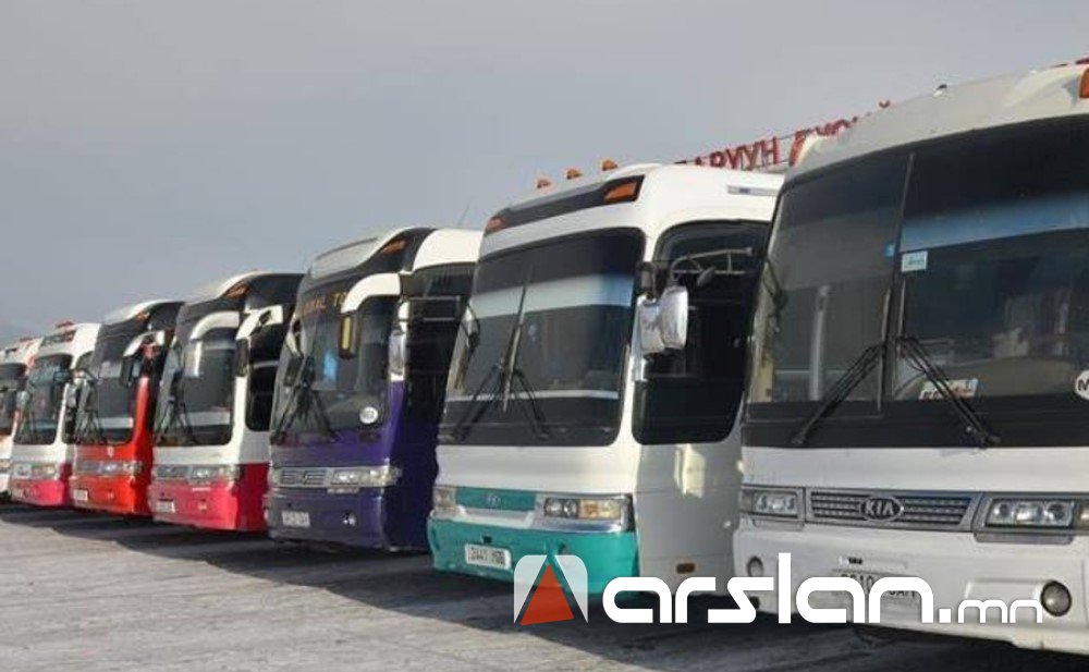 БНХАУ-аас авч буй 100 автобус Эрээний хил дээр ИРЖЭЭ