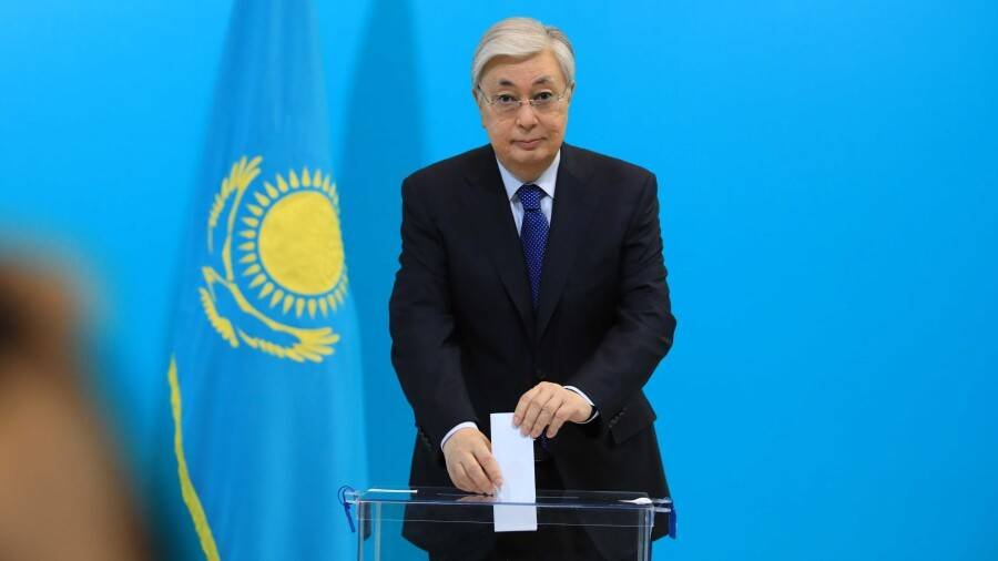 Казахстаны ерөнхийлөгчийн ээлжит бус сонгуульд одоогийн ерөнхийлөгч Токаев ялалт байгуулжээ