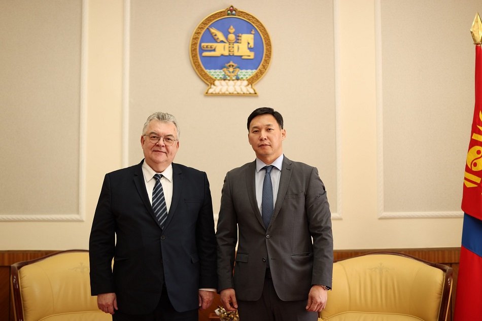 ДЭМБ Монгол Улсын Ерөнхийлөгчийн зарлигийг сайшааж, дэмжиж ажиллахаа илэрхийллээ