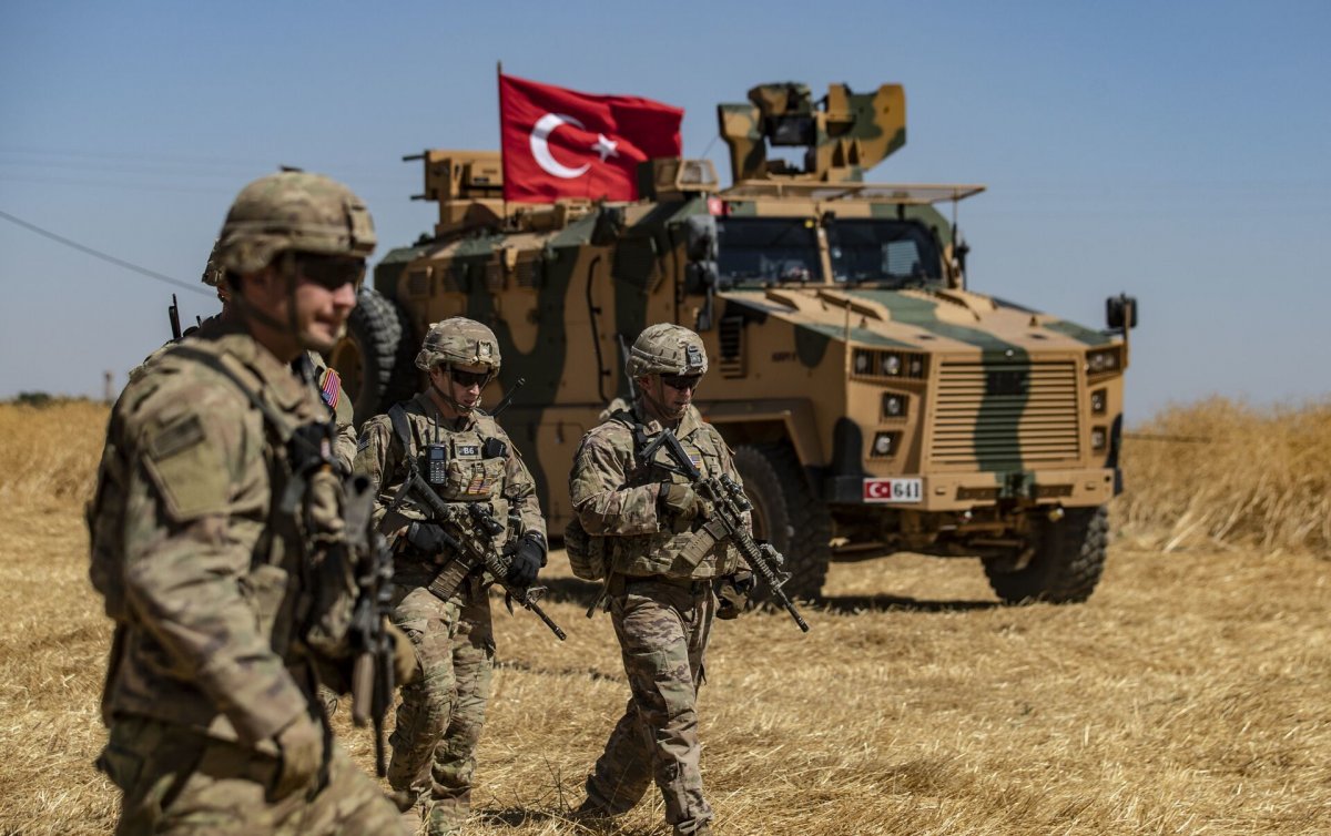 Турк улс курдүүдийн эсрэг цэргийн ажиллагаа эхлүүлжээ