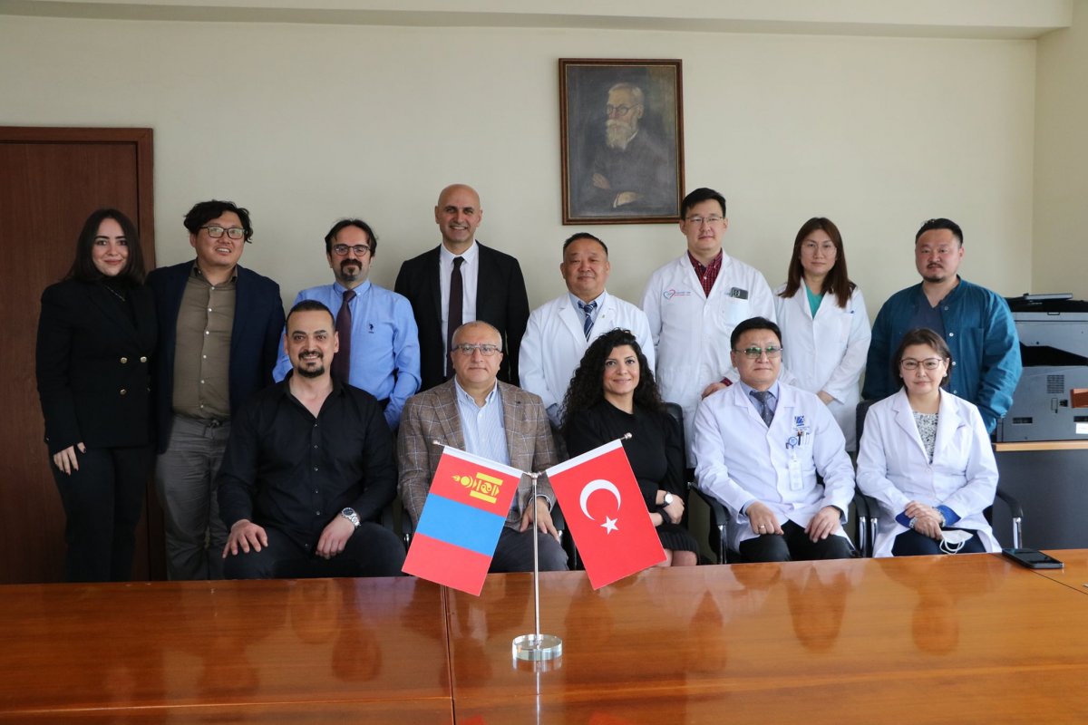 3-р эмнэлгийн эмч нар Турк улсын “MEDICAL PARK”  эмнэлгийн эмч мэргэжилтнүүдтэй туршлага солилцож, хамтарсан үзлэг хийнэ