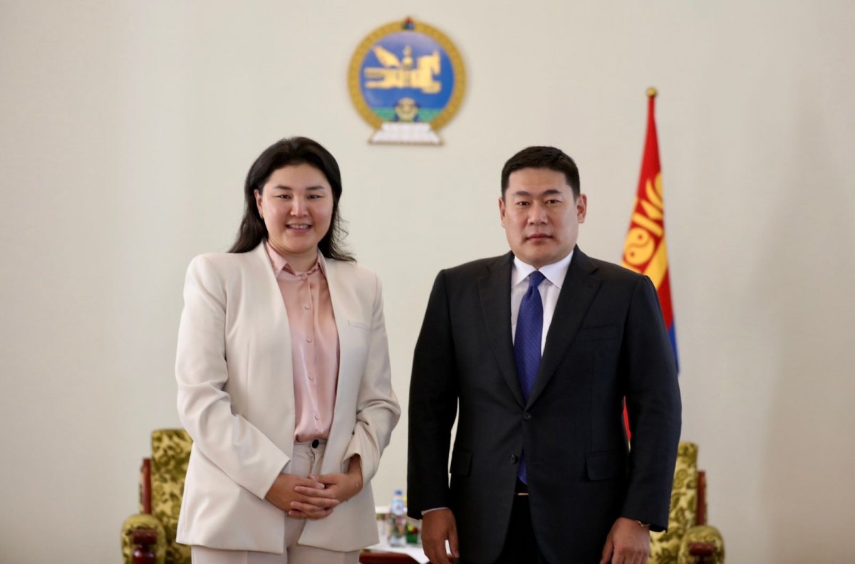 Э.Болормаа: Ховд нутгаа Монгол Улсын тэргүүлэх аймаг болгоно