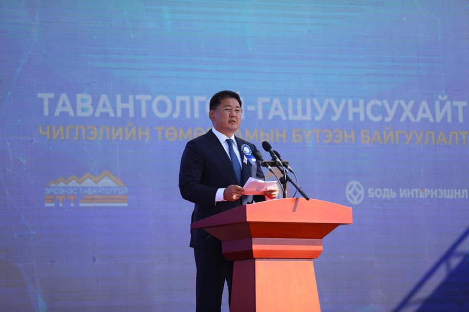 У.Хүрэлсүх: Монгол инженер, залуусын хүч хөдөлмөрөөр дэлхийн стандартын төмөр зам ашиглалтад орж байна
