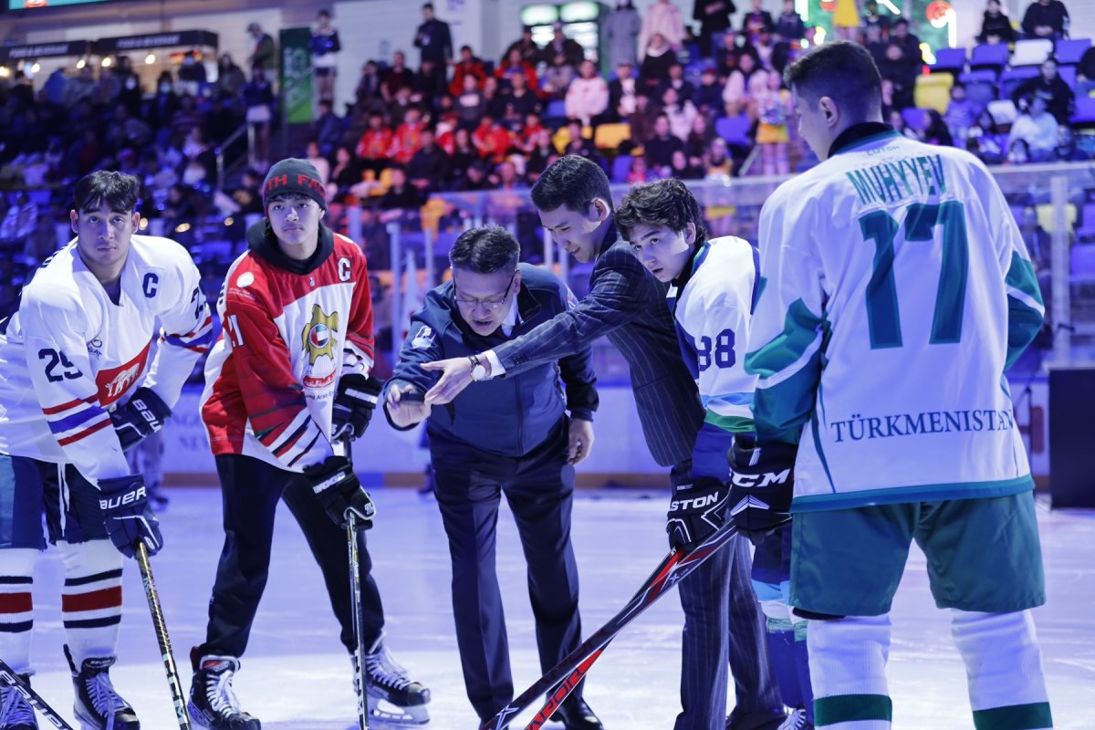 U18 өсвөрийн хоккейн “АЗИЙН АВАРГА ШАЛГАРУУЛАХ” тэмцээний нээлт боллоо