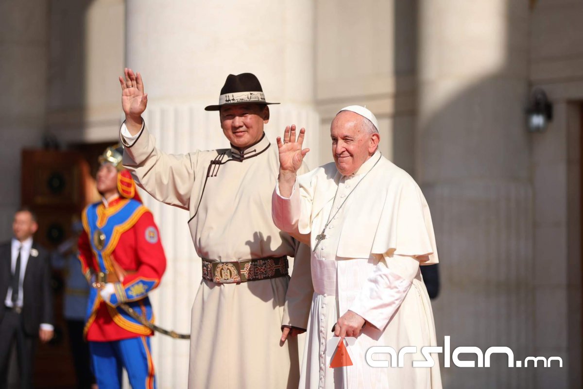 Пап Францис: Би Азийн зүрхэнд очоод, цаг хугацаа, орон зайг мэдрэх нь сайхан байлаа