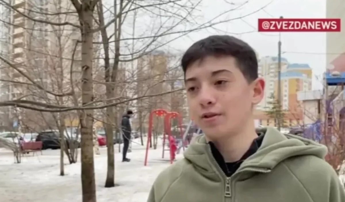 Москва мужид гарсан халдлагын үеэр сурагч хүү 100 орчим хүнийг аварчээ