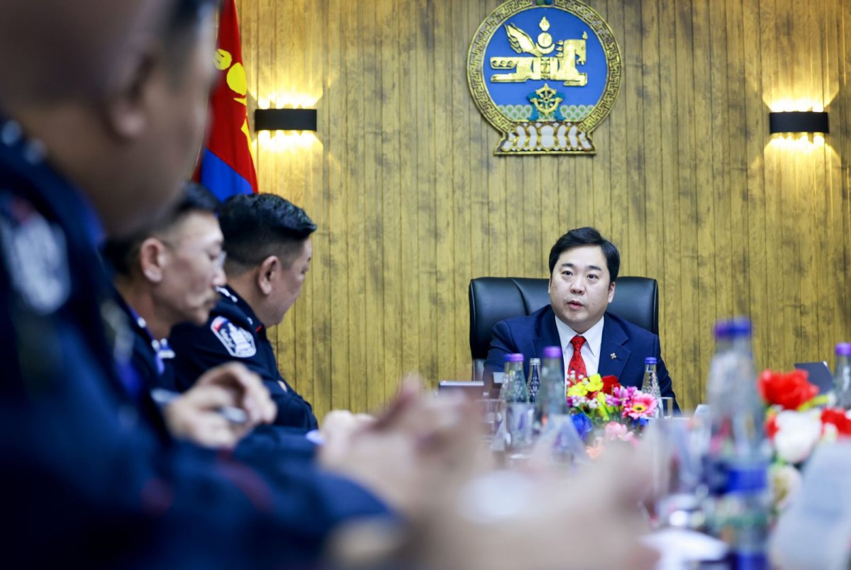 А.БАЯР: Яаралтай тусламж хэрэгтэй өвчтөн дээр түргэний эмч 20 минутын дотор очдог болох зохицуулалт хийе