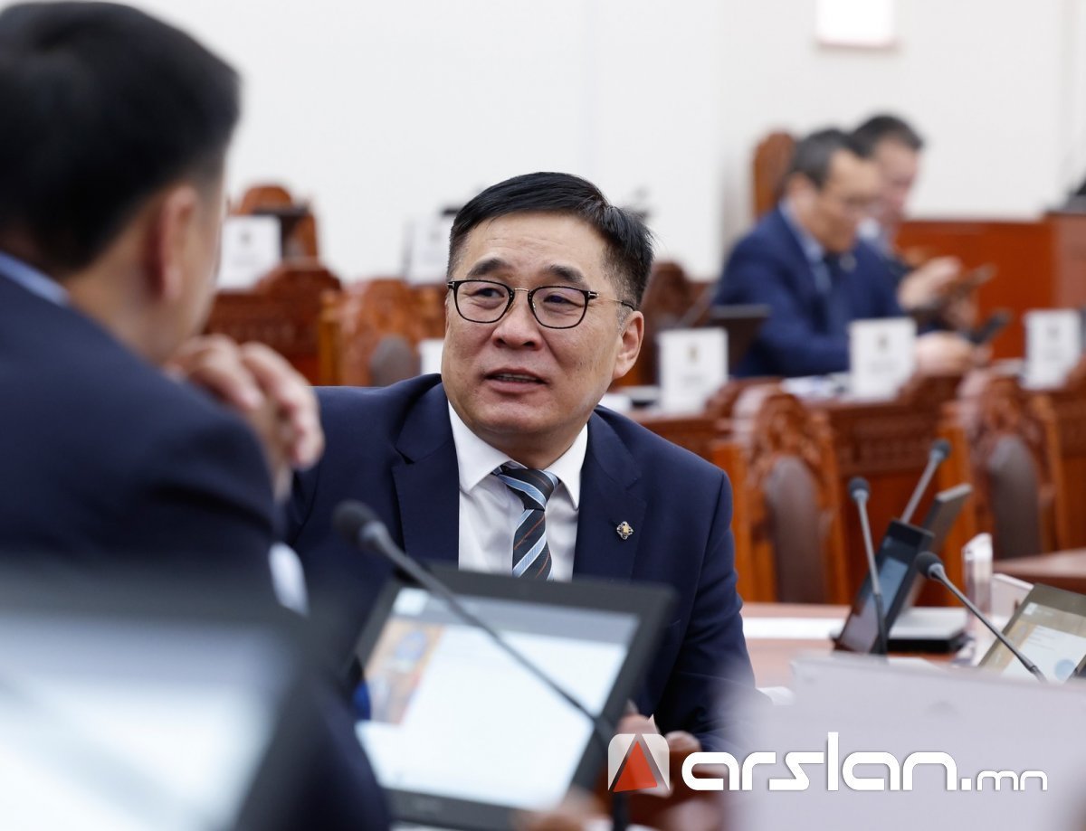 “Тумбааш“-ын экс босс жагсаалтын Б.Батбаатарын орлого ГИШҮҮН болсноор ₮20 саяас ₮331 сая болж НЭМЭГДЖЭЭ