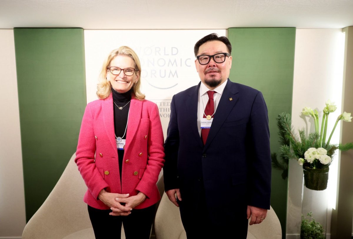 Монгол улс хиймэл оюунд суурилсан боловсролын систем рүү шилжиж буйг сайшаав