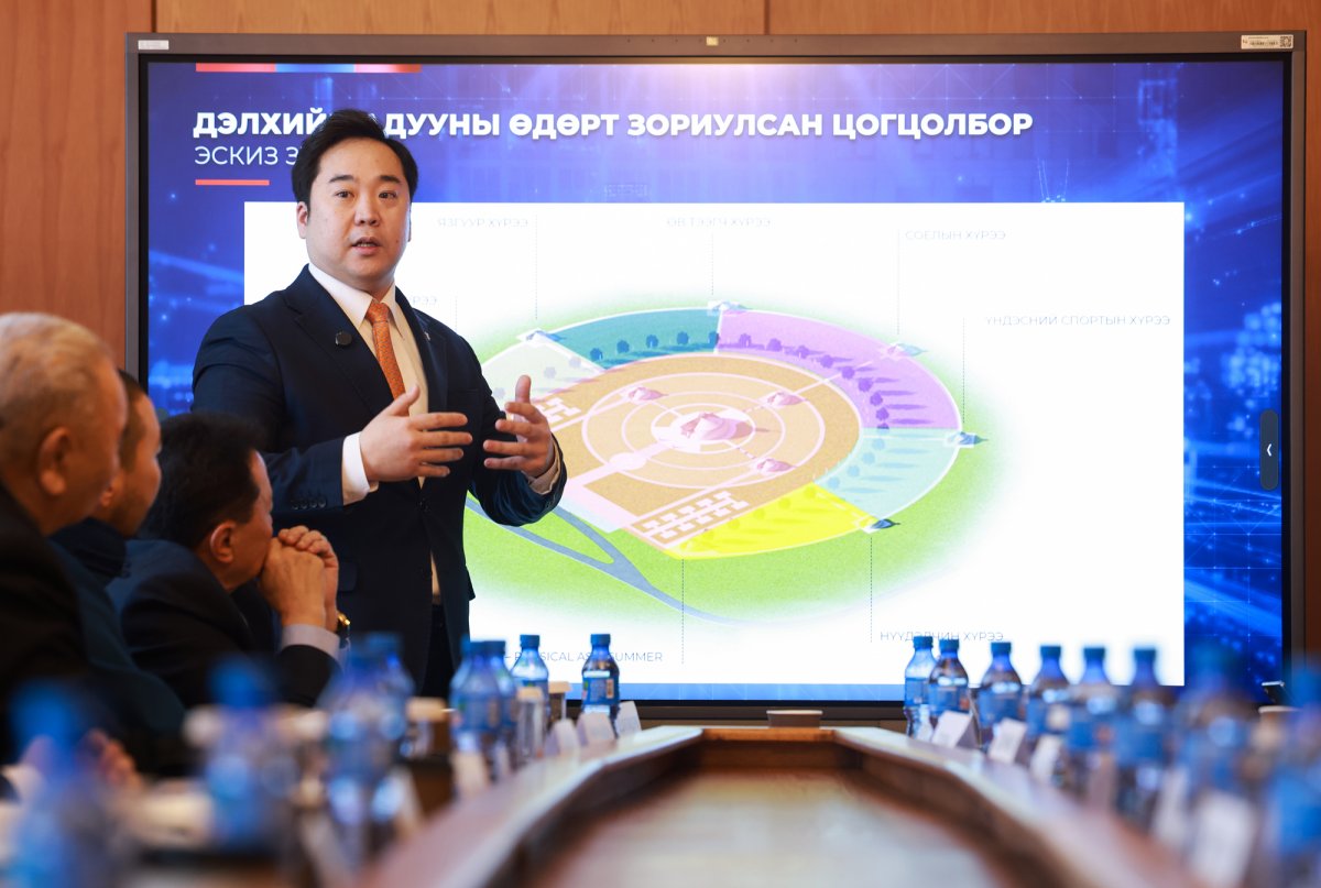 Дэлхийн морьтонгуудыг Монголд цуглуулж, “10.000 морьтон“ парадыг хийнэ