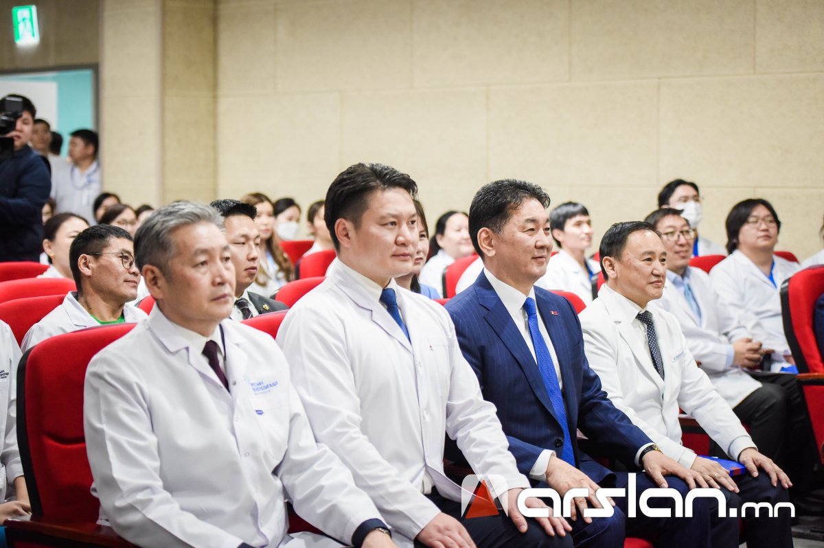 УЛСЫН ХОЁРДУГААР ТӨВ ЭМНЭЛЭГ ирэх оноос амьд донороос БӨӨР ШИЛЖҮҮЛЭН суулгана