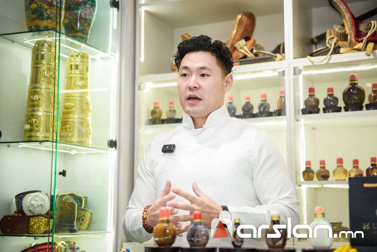 Г.ЦОГТДЭЛГЭР: 5 сая хүртэлх үнийн дүнтэй ХӨӨРГӨНДӨӨ барьцаагүй ЗЭЭЛ олгож эхэллээ