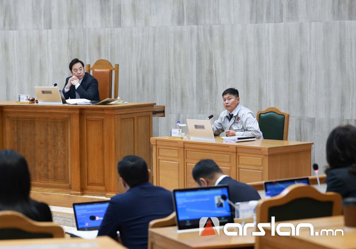 НИТХ-ын ээлжит бус VIII хуралдаан болж байна