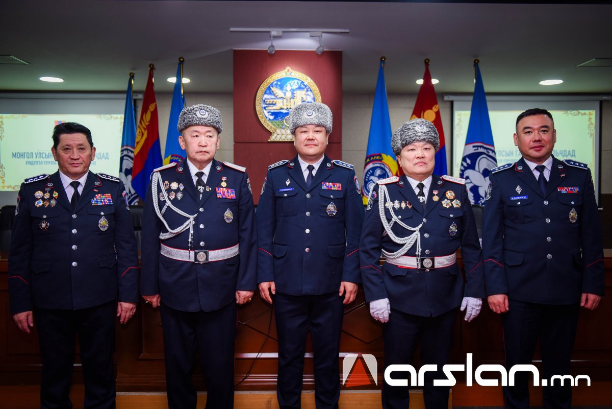 ЦЕГ-ын Мөрдөн шалгах албанаас хоёр ГАВЬЯАТ ХУУЛЬЧ төрлөө