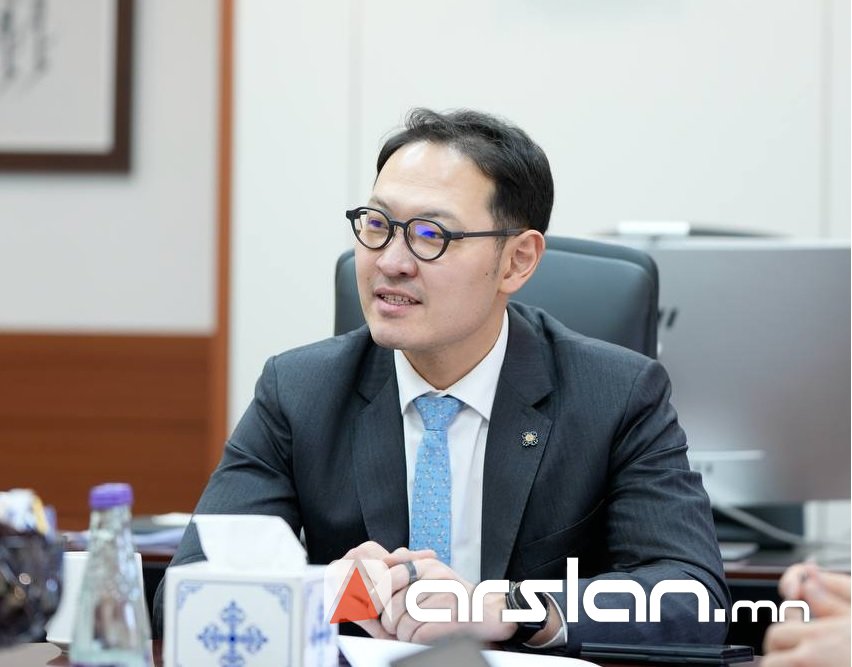 Э.Батшугар: Би өөрийгөө 3,5 сая Монголчуудын эрүүл мэндийг хариуцсан хүн гэж харж байгаа