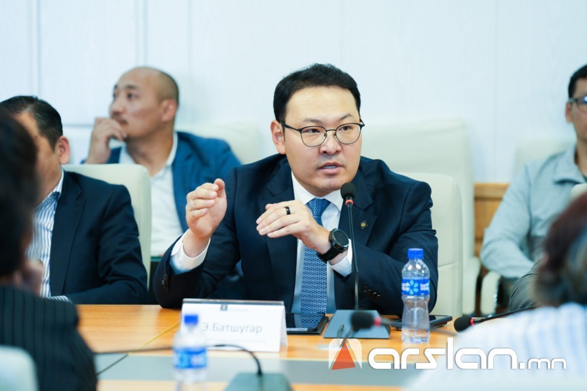 Э.Батшугар: Сошиал медиагийн хэт хэрэглээ хүүхдийн сэтгэл зүйд сөргөөр нөлөөлж байна