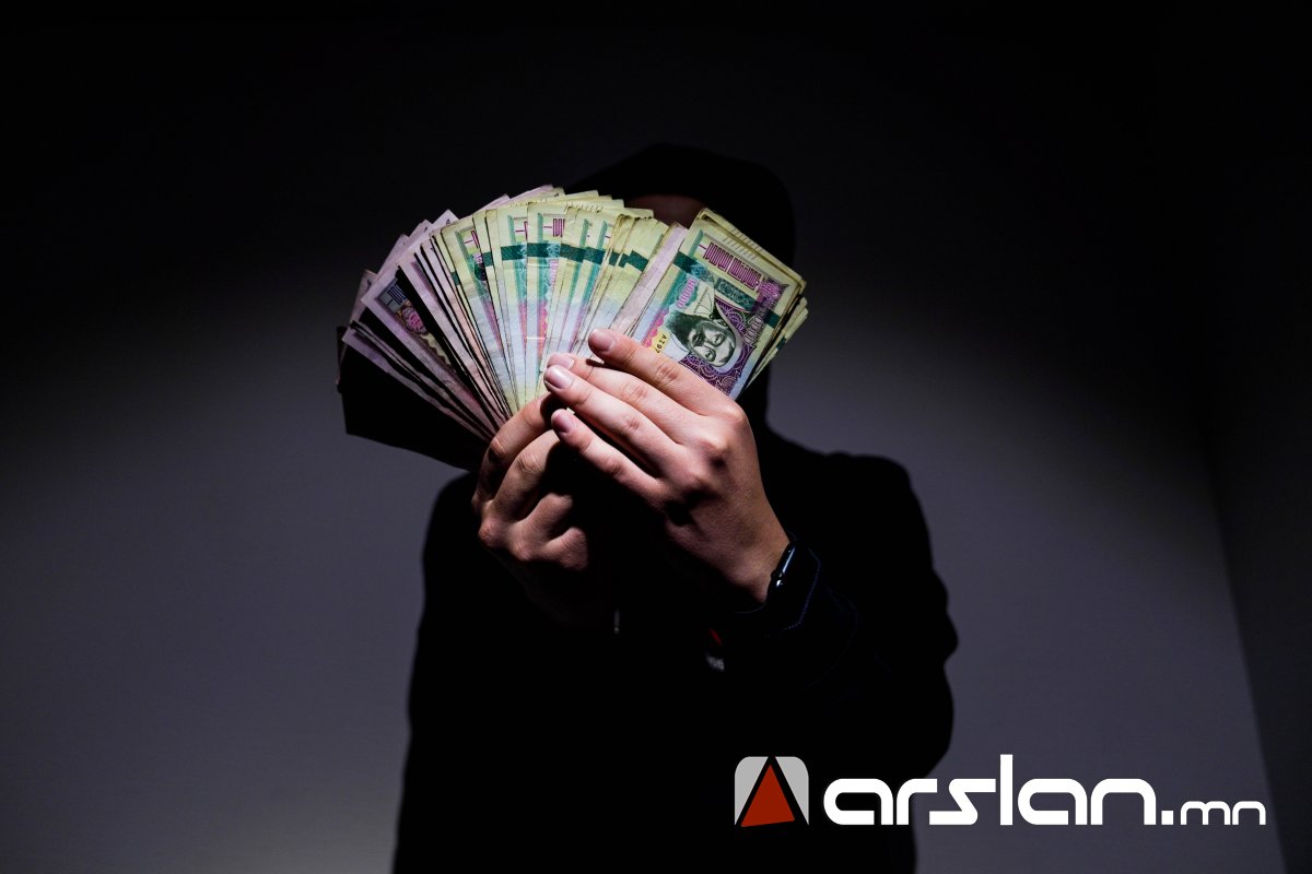 “БНСУ-ын виз гаргаж өгнө“ хэмээн иргэдийг ₮39 саяар залилсан этгээдэд 5 жилийн ХОРИХ ЯЛ оноолоо