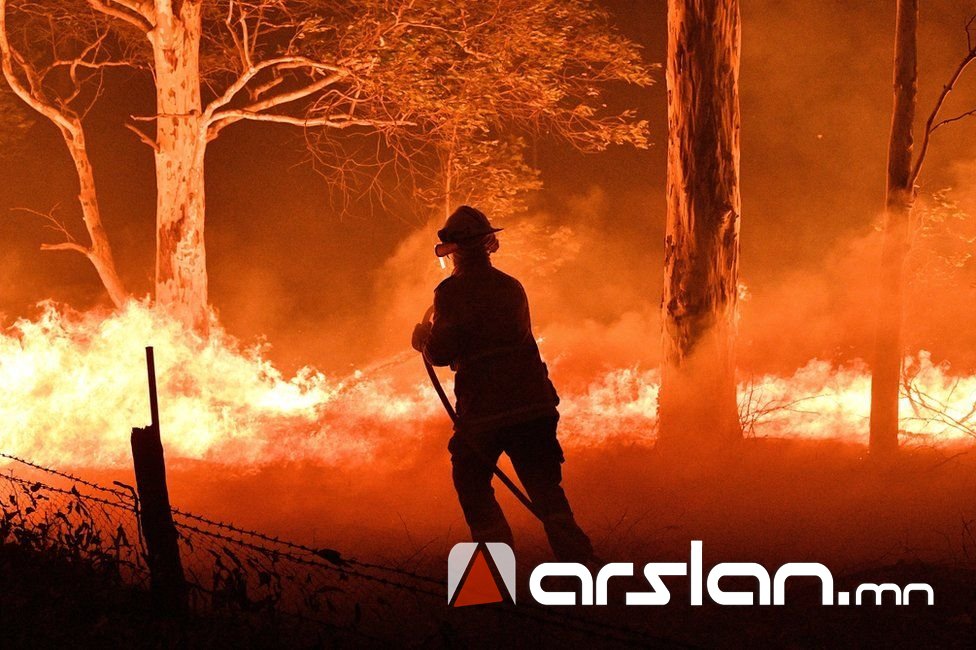 Ховд аймагт гарсан ойн түймрийг унтраах явцад мэргэжлийн ангийн нэг албан хаагч НАС БАРЖЭЭ