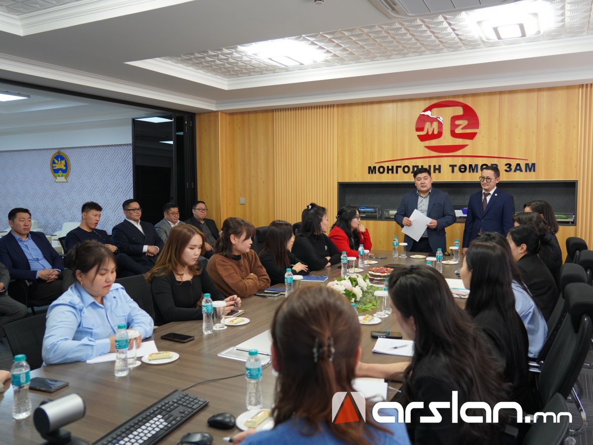 “Монголын төмөр зам“ ТӨХК-ийн эмэгтэйчүүдийн зөвлөлийг байгуулжээ