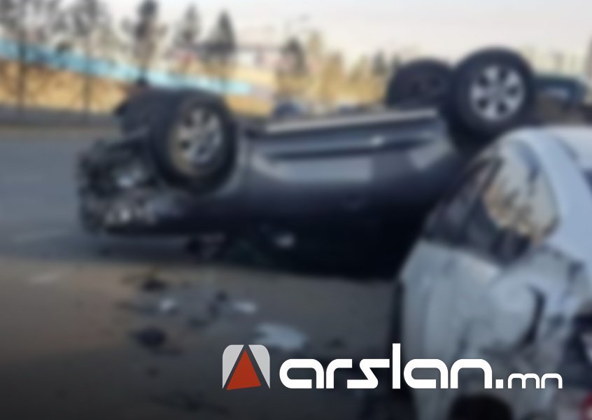 Ачааны машин, суудлын машинтай мөргөлдөж, 4 хүн НАС БАРСАН ноцтой осол гарчээ