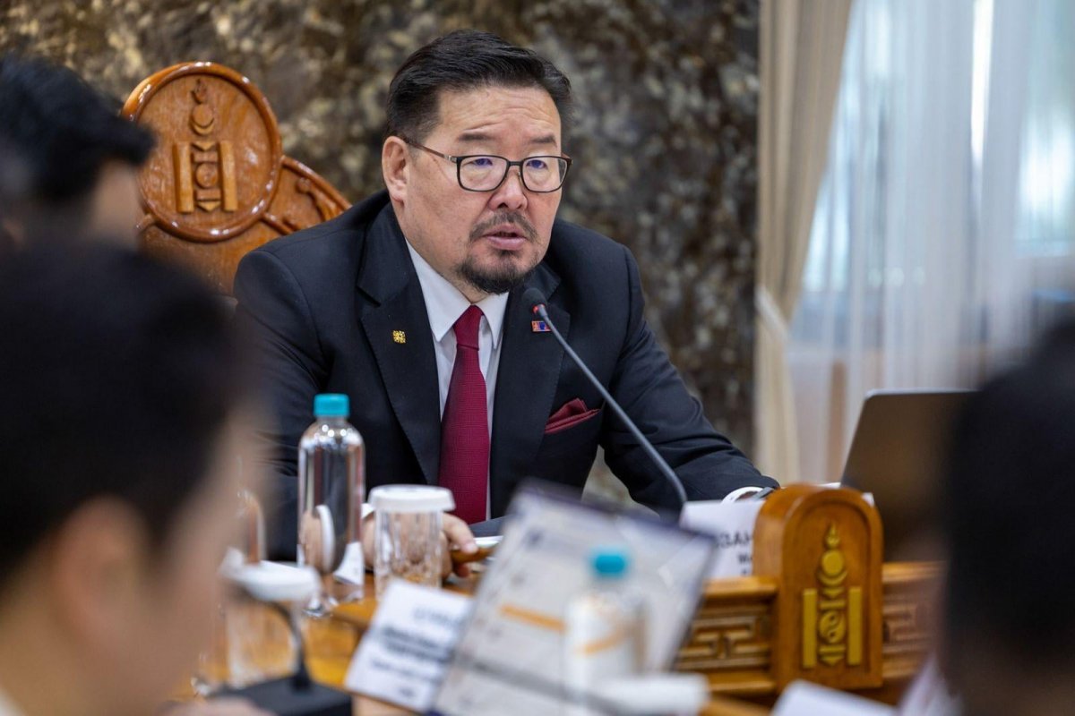 Ерөнхий сайд Г.Занданшатар ажлаасаа чөлөөлөгдөх өргөдлөө өгснөөр  МАН-ын Удирдах зөвлөл хуралдаж эхэллээ