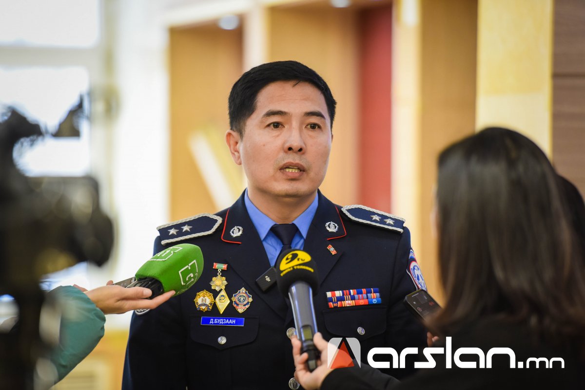Д.Будзаан: Бусдыг дээрэлхэж, улмаар хүнд гэмтэл учруулсан бол 12 хүртэл жил хорих ялтай