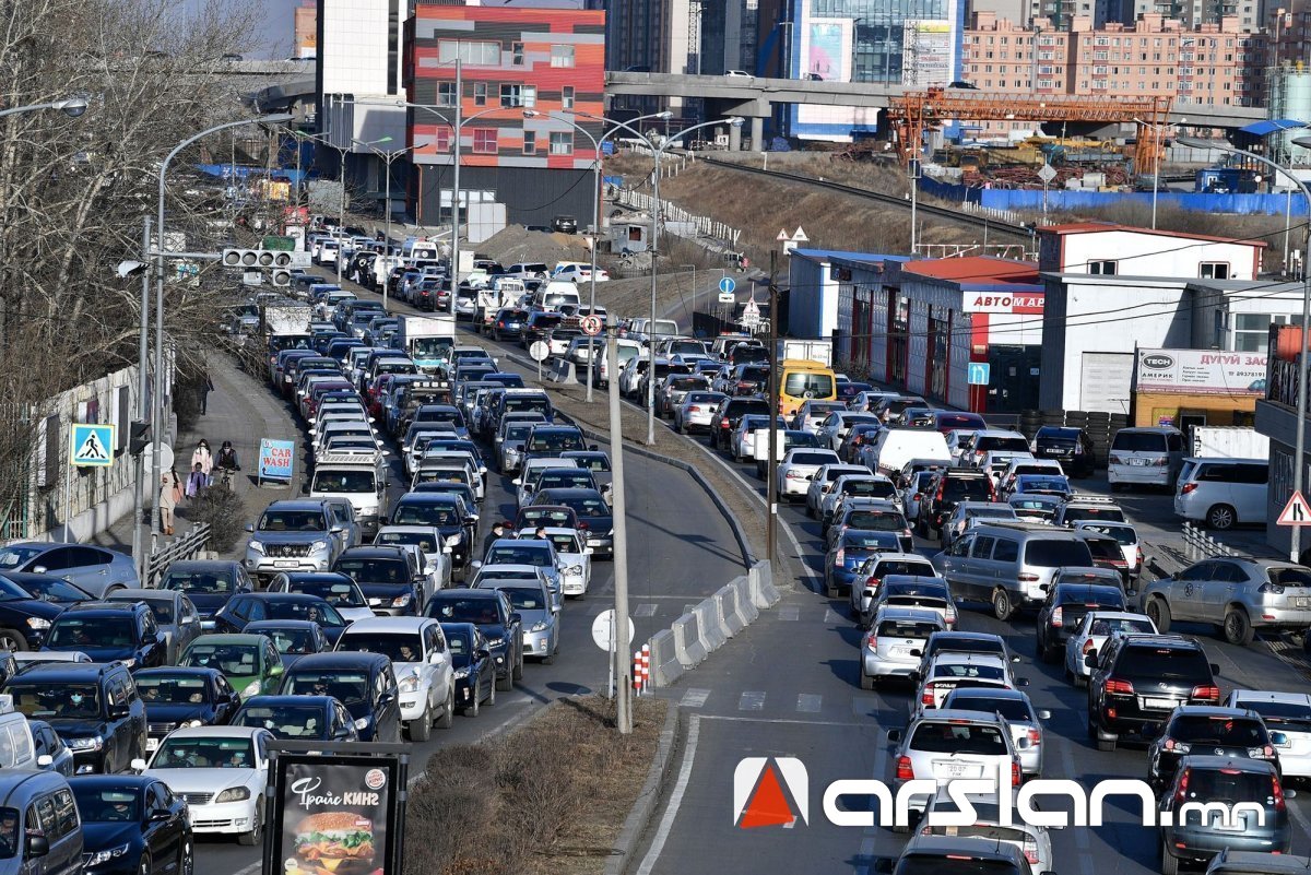 Тээврийн хэрэгслийн улсын дугааргүй замын хөдөлгөөнд оролцвол 25,000 төгрөгөөр торгоно