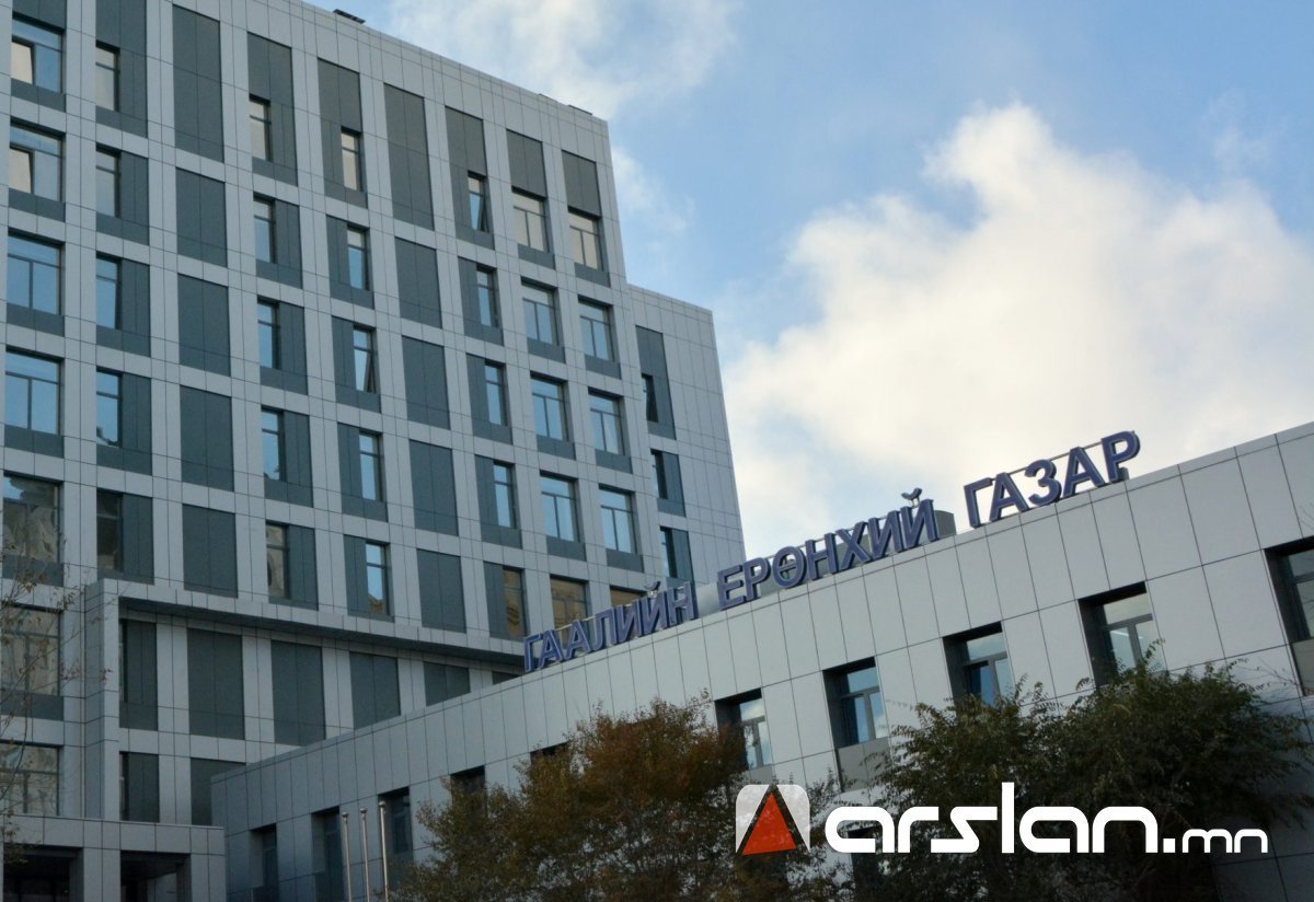 Гаалийн байцаагч С.Аюурзана, Д.Тэмүүлэн нарыг нэг сар цагдан хорих таслан сэргийлэх арга хэмжээ авчээ