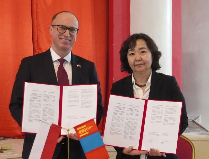 ЗГХА Эм, эмнэлгийн хэрэгслийн хяналт зохицуулалтын газрын ГАДААД ХАМТЫН АЖИЛЛАГАА ӨРГӨЖИЖ байна