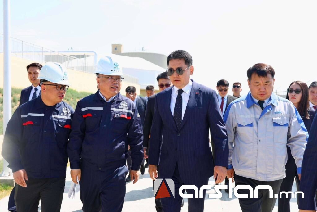 Ерөнхийлөгч У.Хүрэлсүх Шинэ Төв цэвэрлэхийн бүтээн байгуулалтад оролцсон бүх хүнд талархал илэрхийллээ