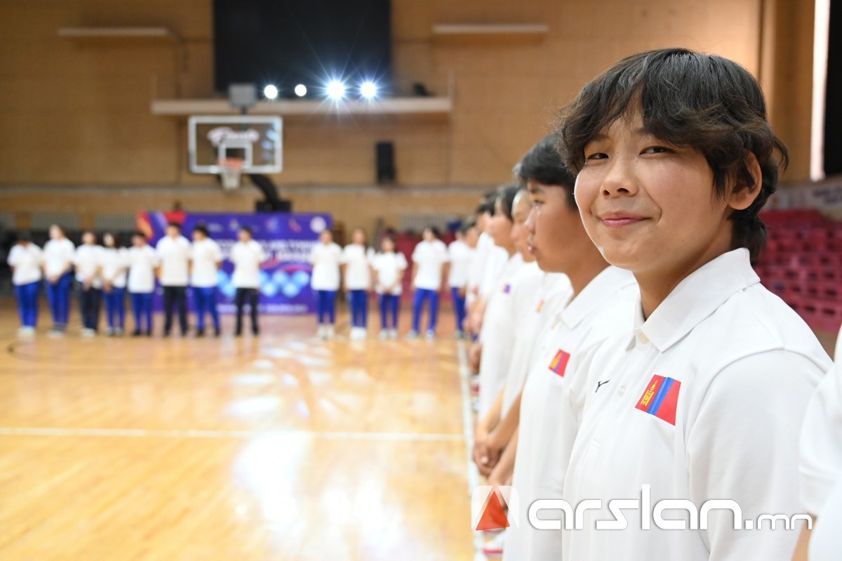 Ерөнхий боловсролын сургуулийн заалыг амралтын өдрүүдэд сурагчдад үнэ төлбөргүй ашиглуулах асуудлыг НИТХ-аар хэлэлцэнэ