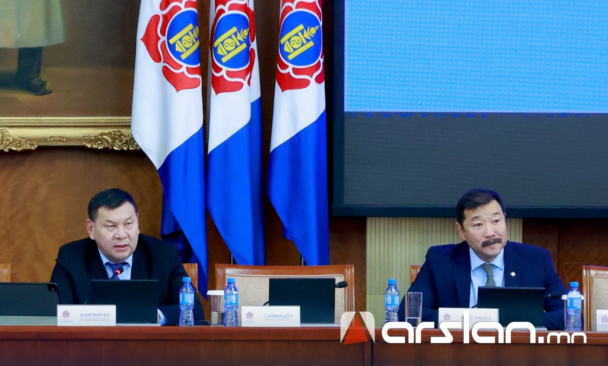 МАН-ын бүлэг Худалдаа, аж үйлдвэрийн танхимын тухай хуулийг дэмжлээ