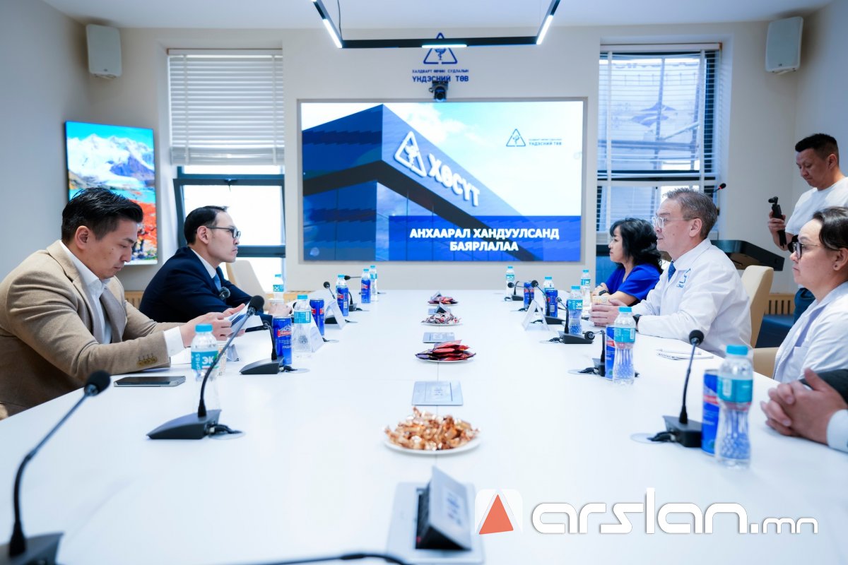 Эрүүл мэндийн сайд Э.Батшугар ХӨСҮТ-ийн цэвэрлэх байгууламжийг засварлах асуудлыг шийдвэрлэлээ