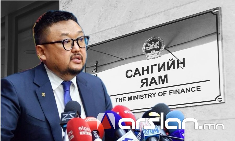 “Хөл дүүжлэх унаагүй“ Сангийн сайд З.Мэндсайхан ₮2,6 тэрбумын үнэлгээтэй ОРОН СУУЦ, 3 ХАУСТАЙ, ₮1,3 тэрбумын үнэлгээтэй 280 АДУУТАЙ