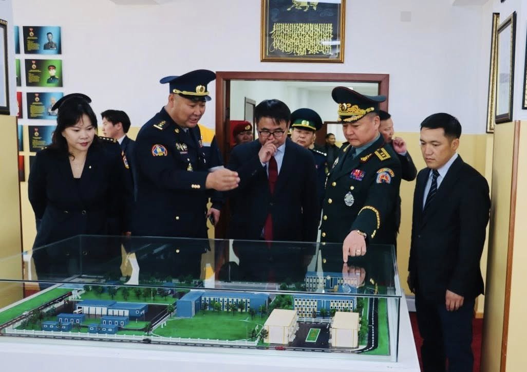 Дотоодын цэргийн 810 дугаар ангийн АЛБА ХААГЧДЫН ОРОН СУУЦ ашиглалтад орлоо