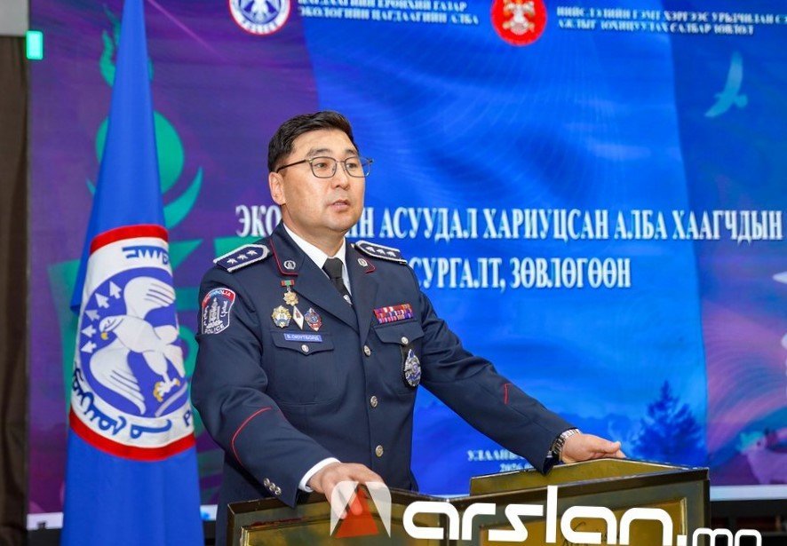 Б.Оюутболд: ХЗДХ-ийн сайд надтай холбогдуулан ярьсан мэдээллээ нотлохгүй бол уучлалт гуйлгахаар шүүхэд хандана